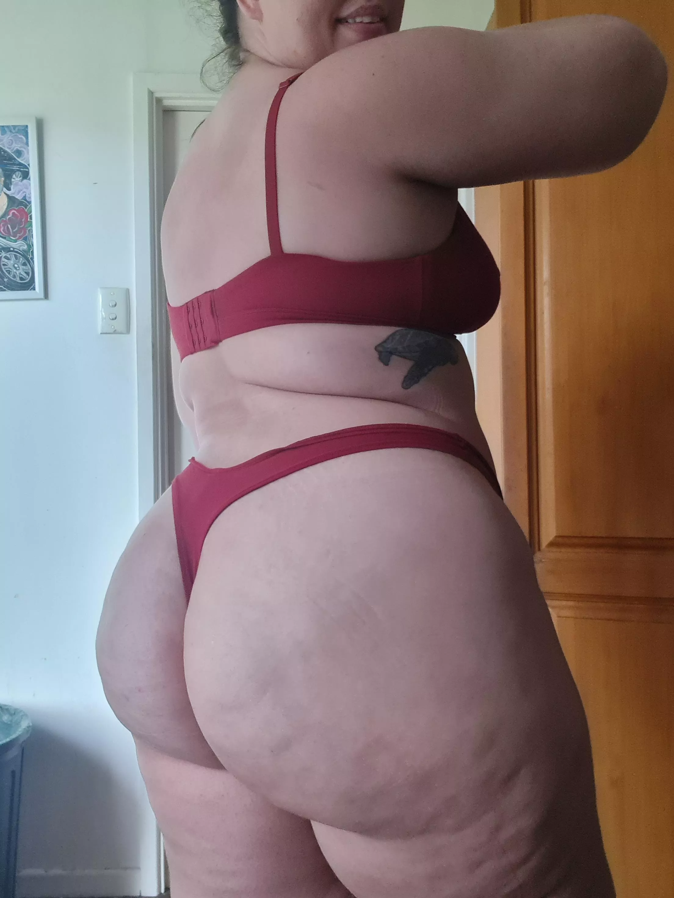Do you like my red panties? Do you like my red panties?
