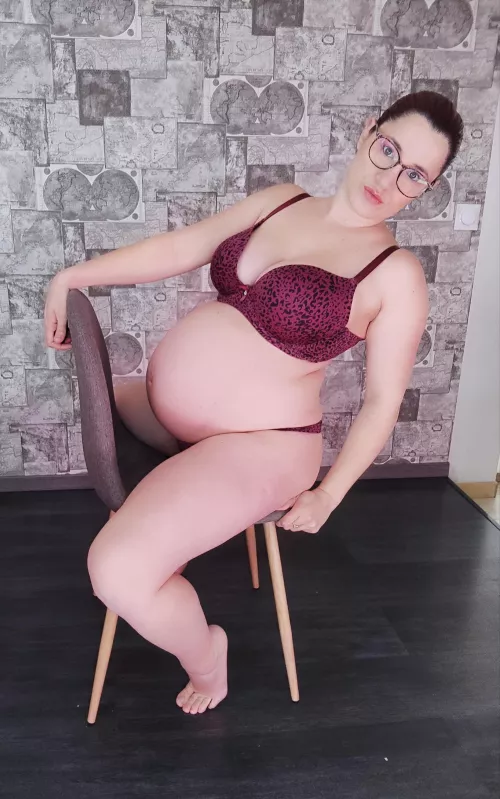 Do you like my wallpaper? 😏🔥💋