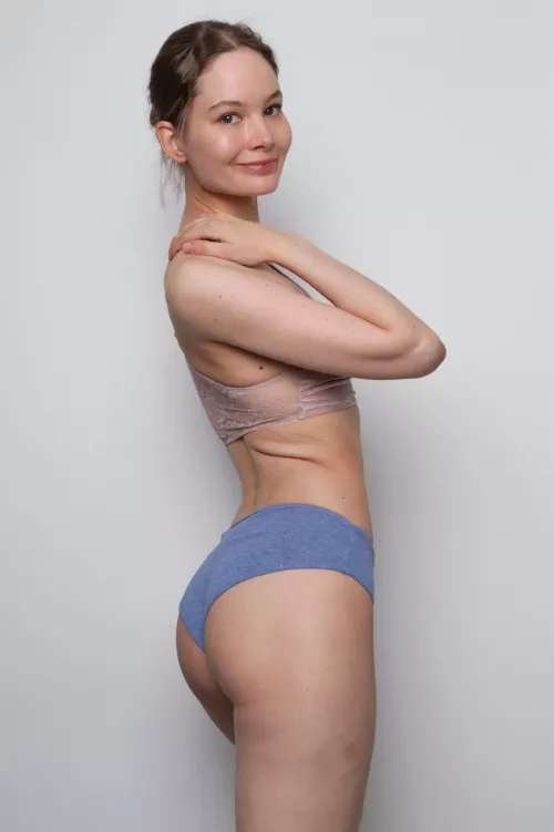 Do you like small and dorky girls?