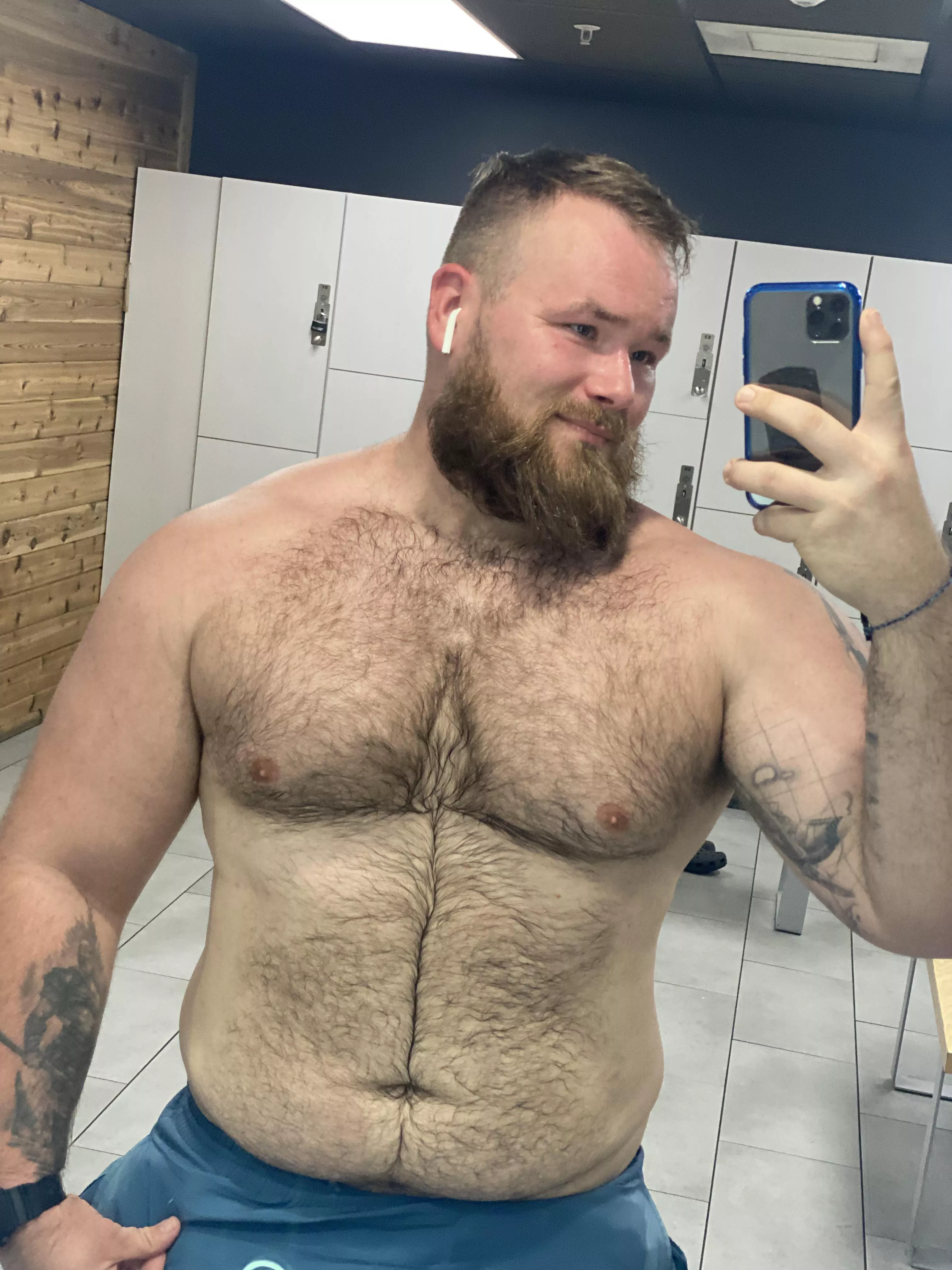 Do you like thicker guys ? Do you like thicker guys ?