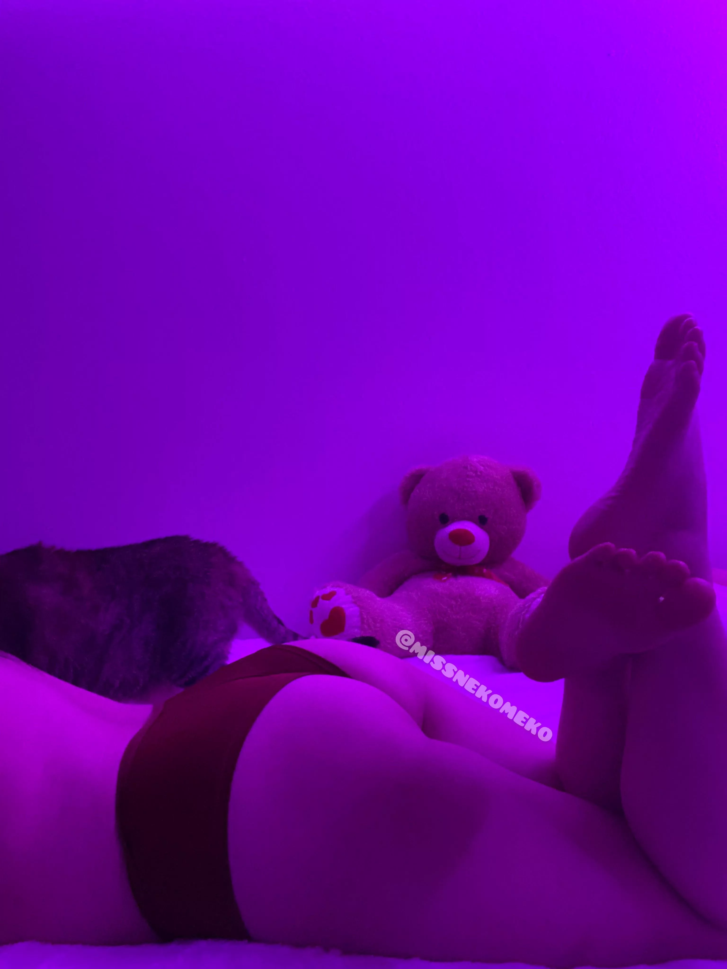 Do you like tiny feet & cheeks? 😉