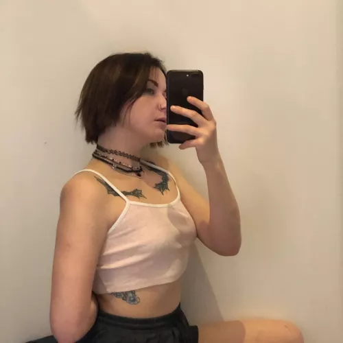 Do you like to eat huge peaches? š