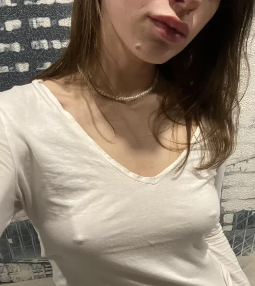 do you like white t-shirt?