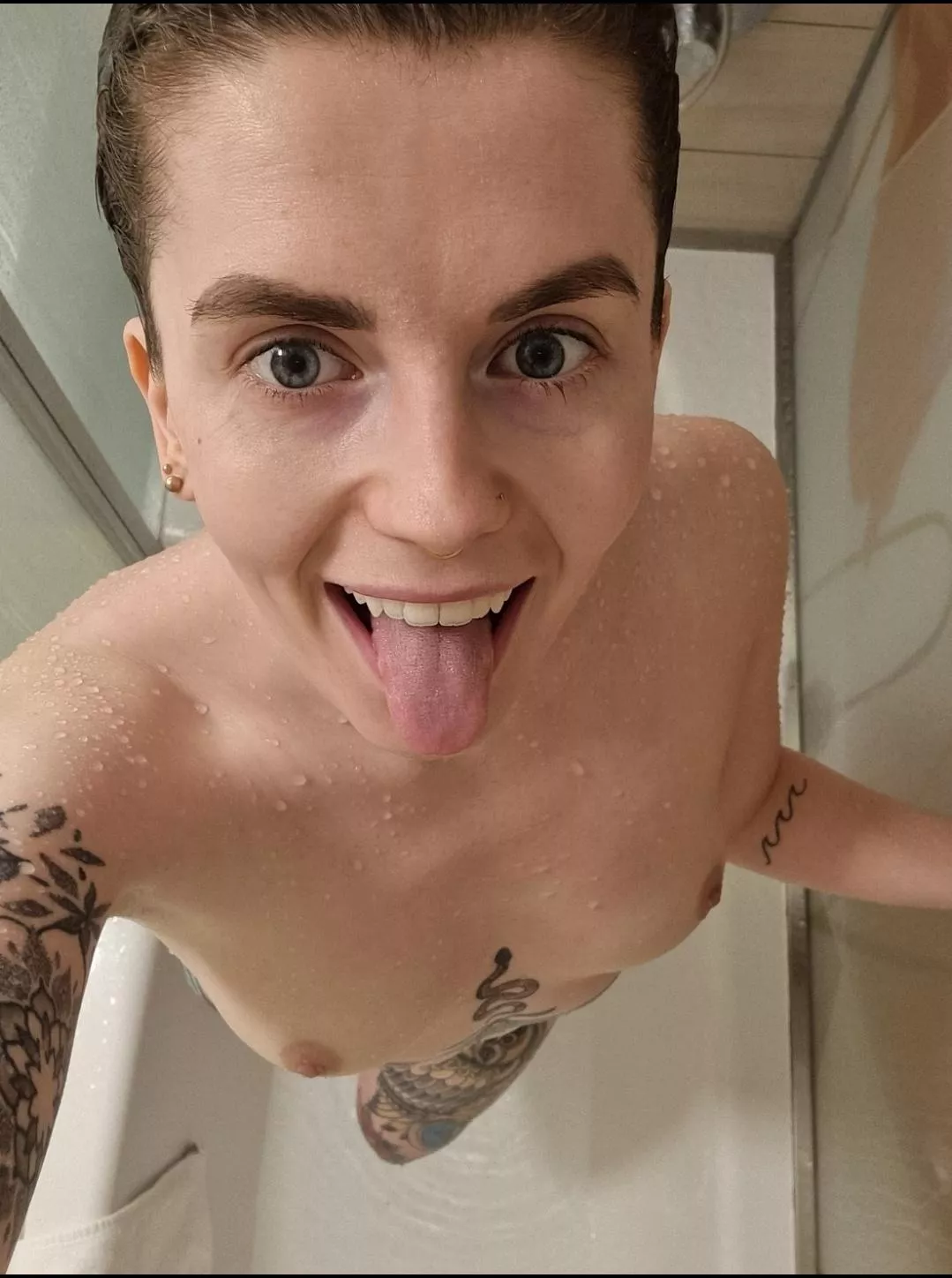 Do you like your women wet?