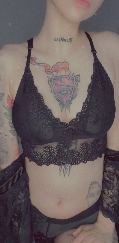 Do you love my sexy body? [Selling] - Cock rates and more, I have discounts In GFE this weekend, come here and find a nice and hot girl ready to you daddy / kik: Kattvon