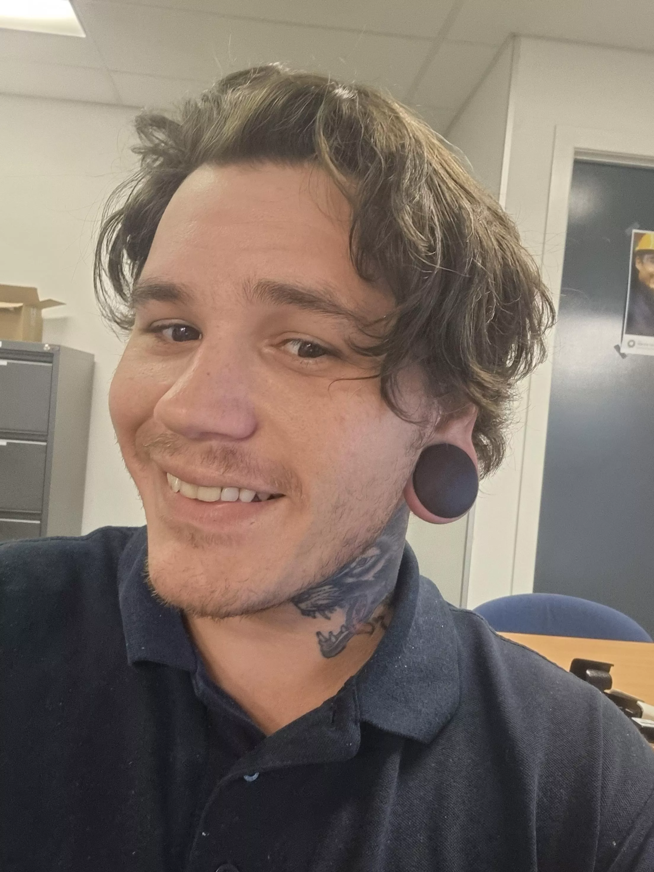 Do you mind if I post here? Do you mind if I post here?