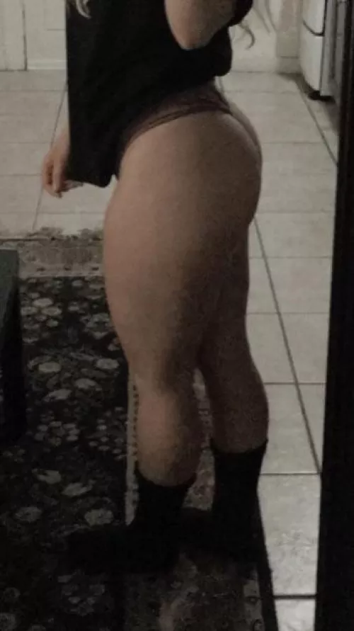 Do you prefer thick thighs or a fat ass?