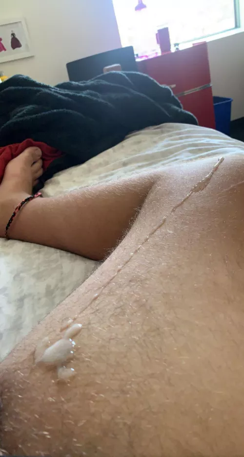 do you want to see how that got there??😏🤞🏼😇 my twitter is @leothick03