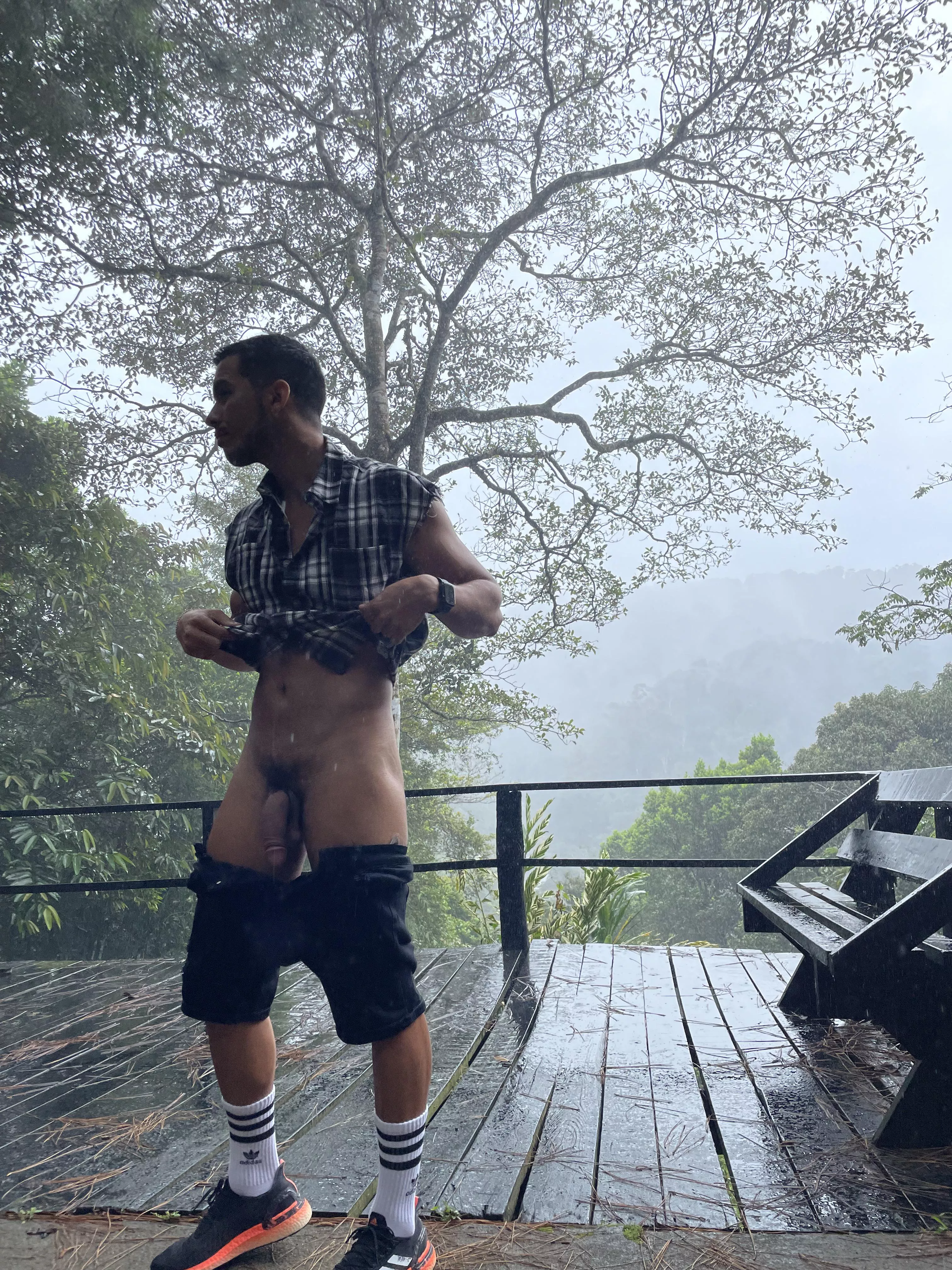 Do you want to suck me in the rain?😈