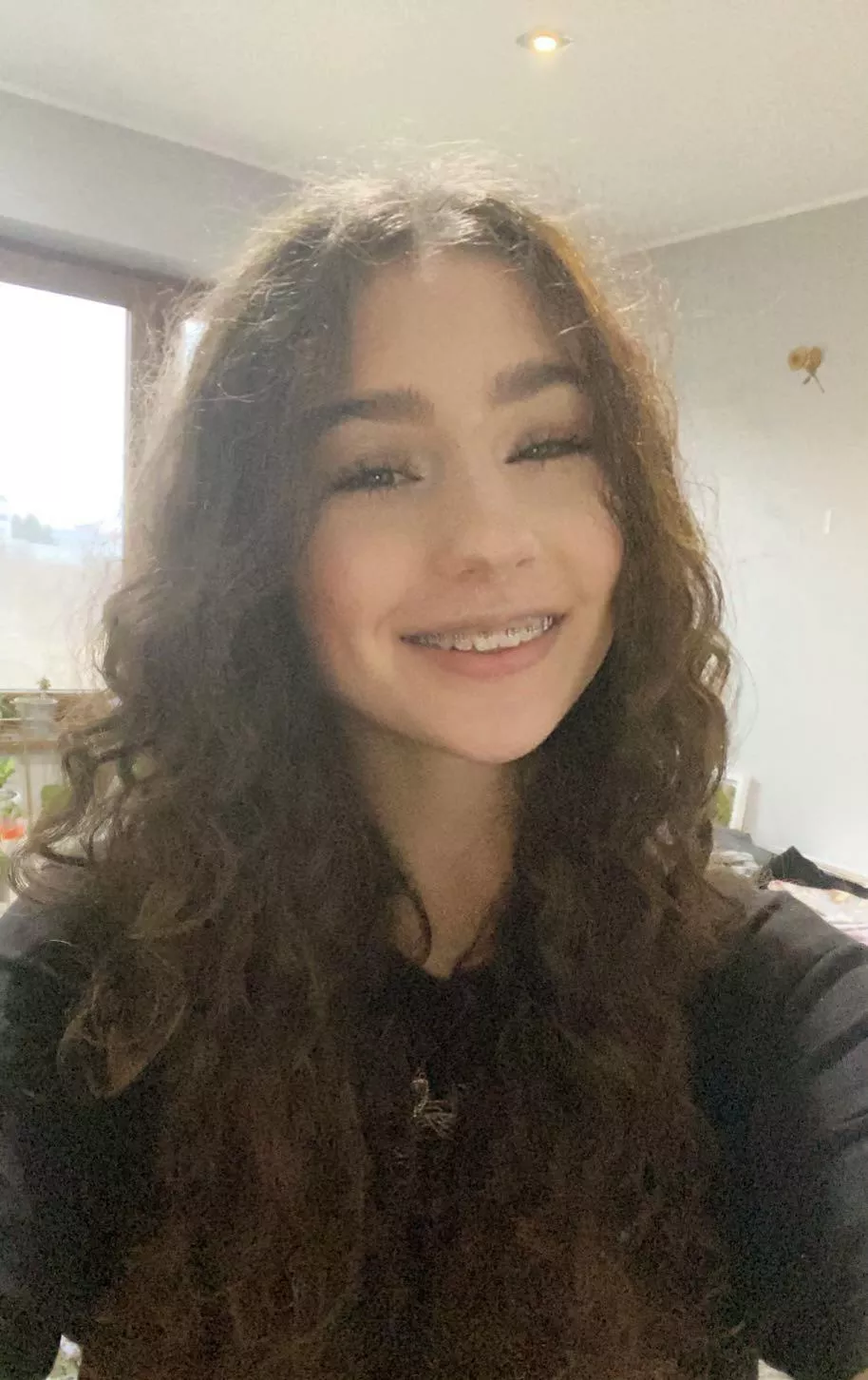 Does a smiling teen girl turn you on?☺️