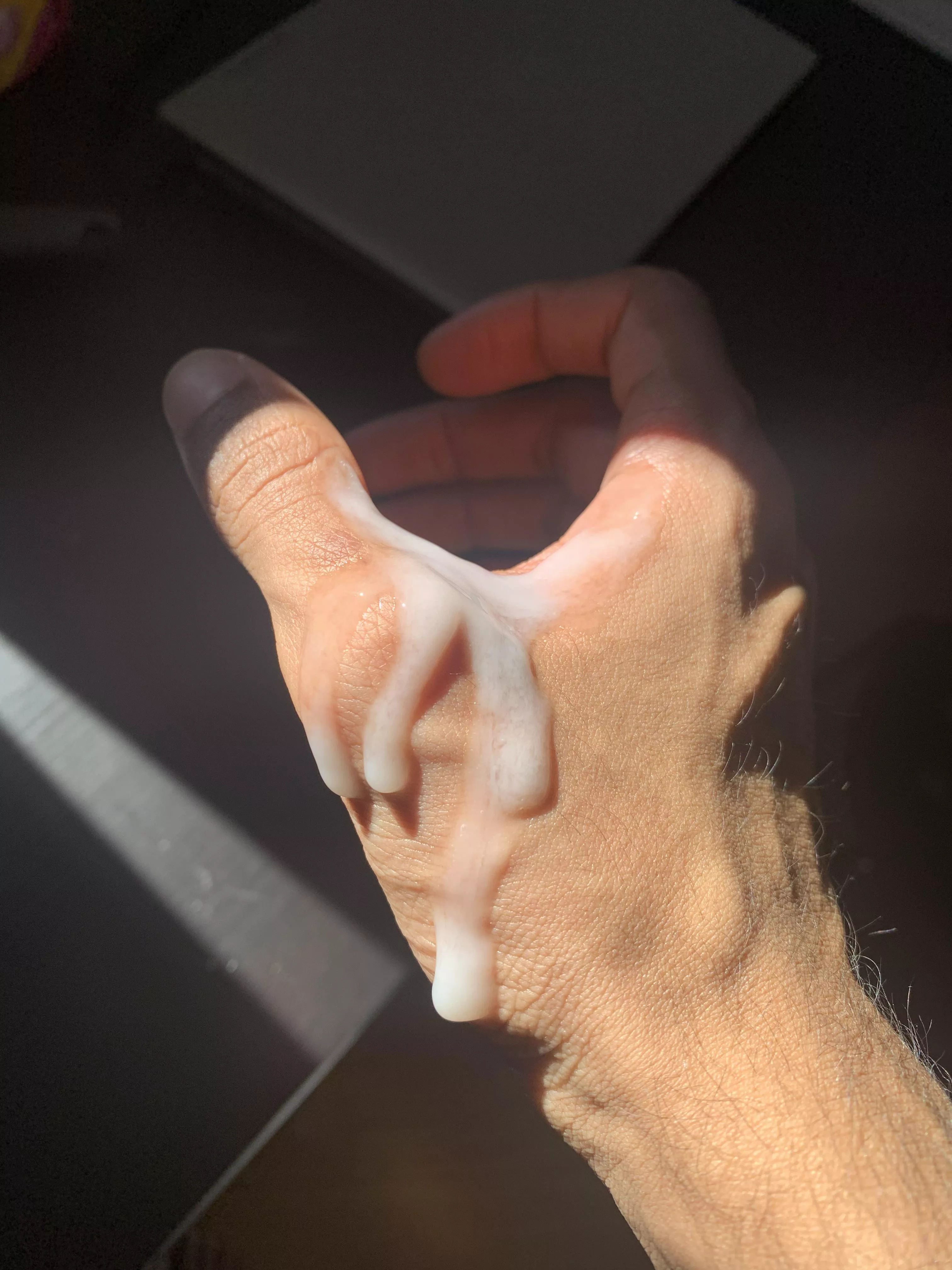 Does anyone else like cum on hands? Does anyone else like cum on hands?