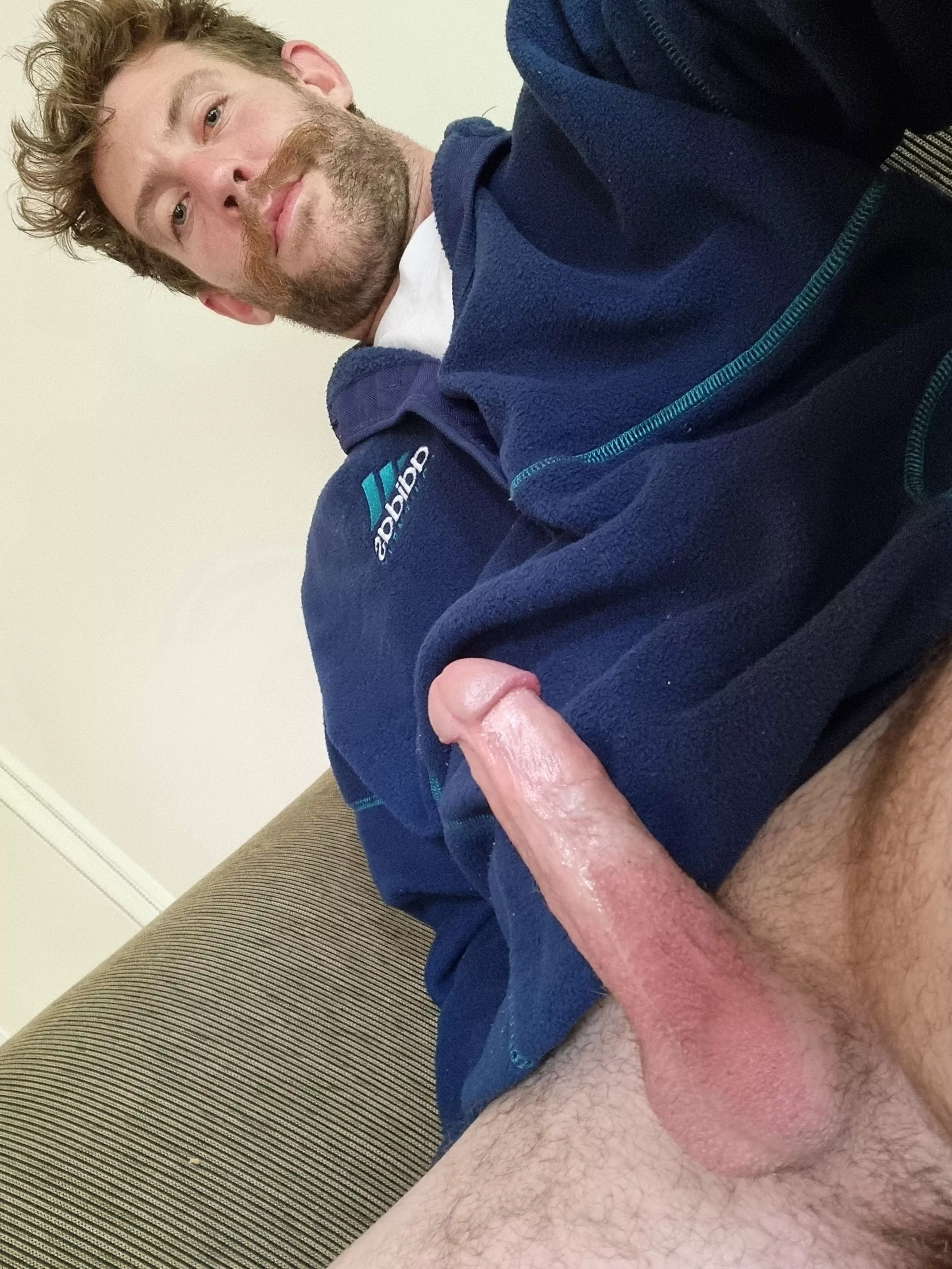 Does anyone here like Australian guys? Does anyone here like Australian guys?