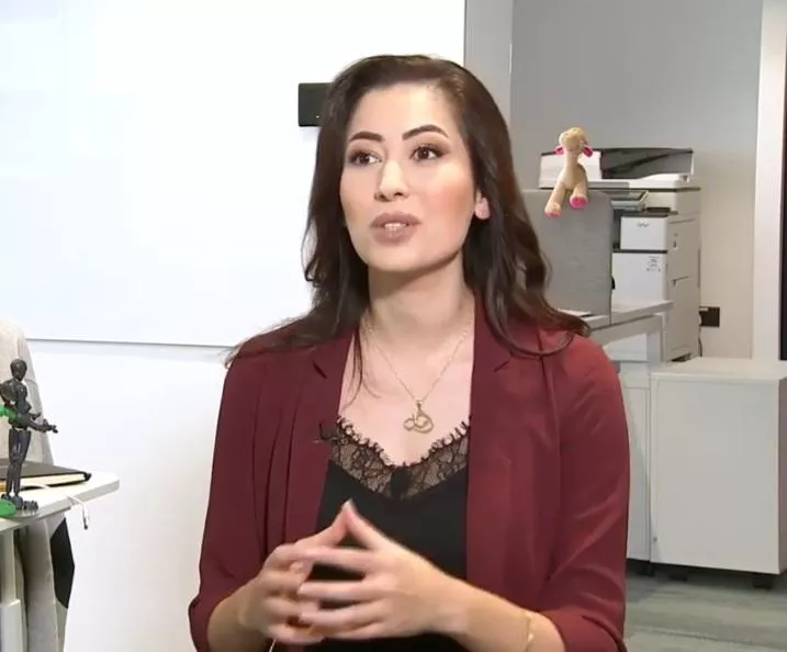 Does anyone know her name? (She's a newscaster)