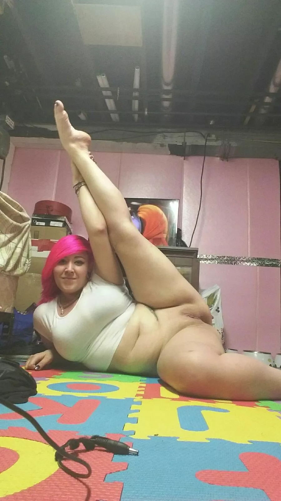 Does anyone know the sauce on this one? I’m pretty sure she is a local in my town and pretty well known I’ve tried reverse image search with nothing Does anyone know the sauce on this one? I’m pretty sure she is a local in my town and pretty well known I’ve tried reverse image search with nothing