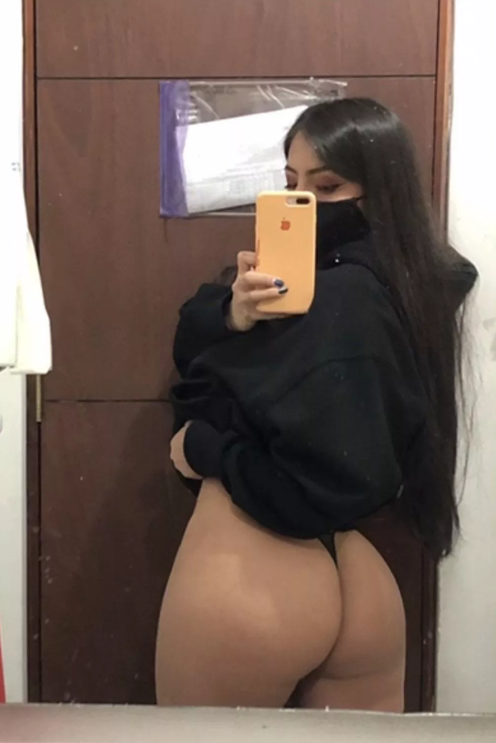 Does anyone like thick Latinas here?