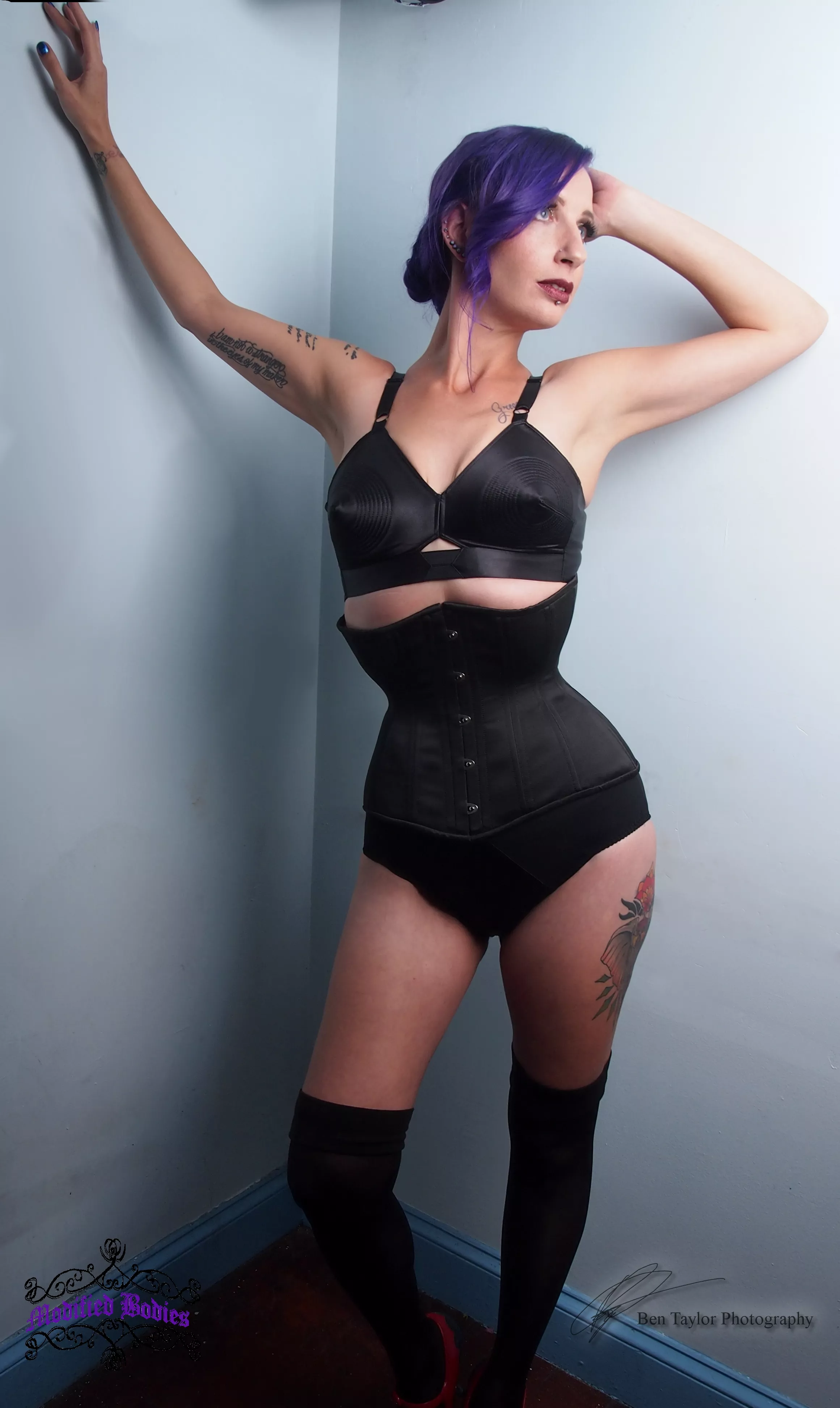 Does anyone love vintage lingerie here?