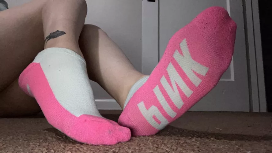 Does anyone want a pair of my socks? Will wear to perfection. π
