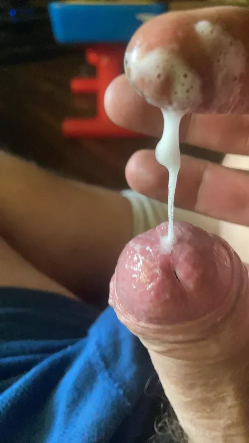 Does dads precum look good enough to eat