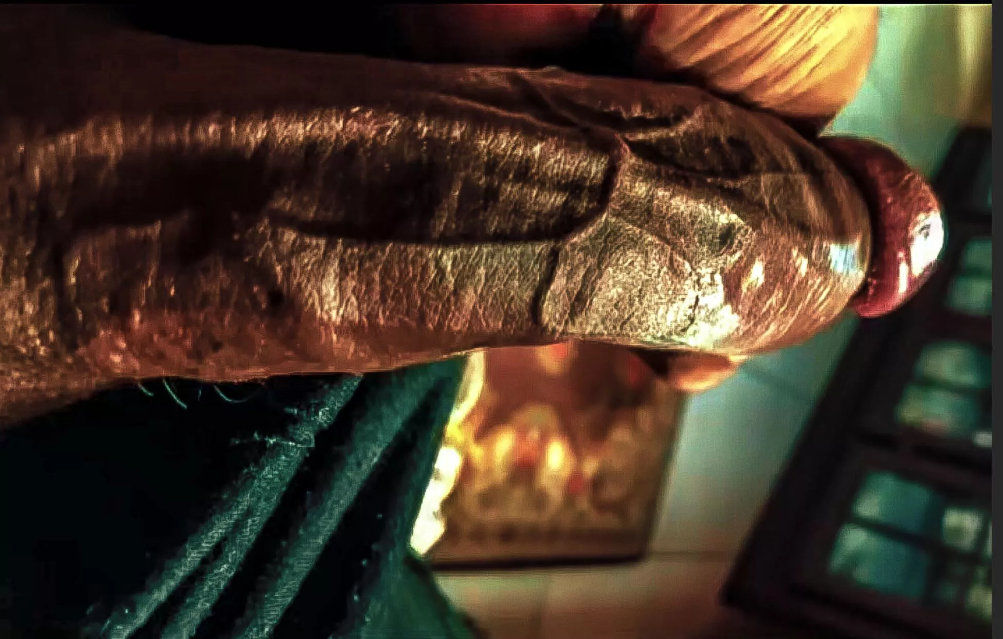Does my anaconda look good in HDR Does my anaconda look good in HDR