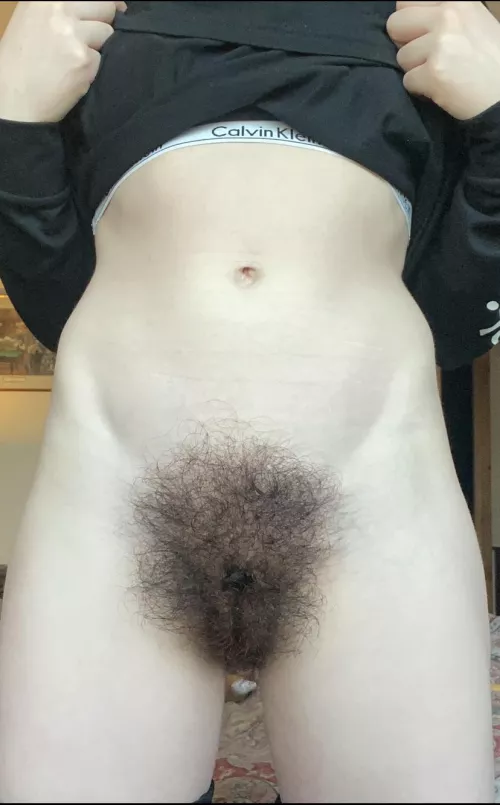 Does my bush contrast well with my pale body?
