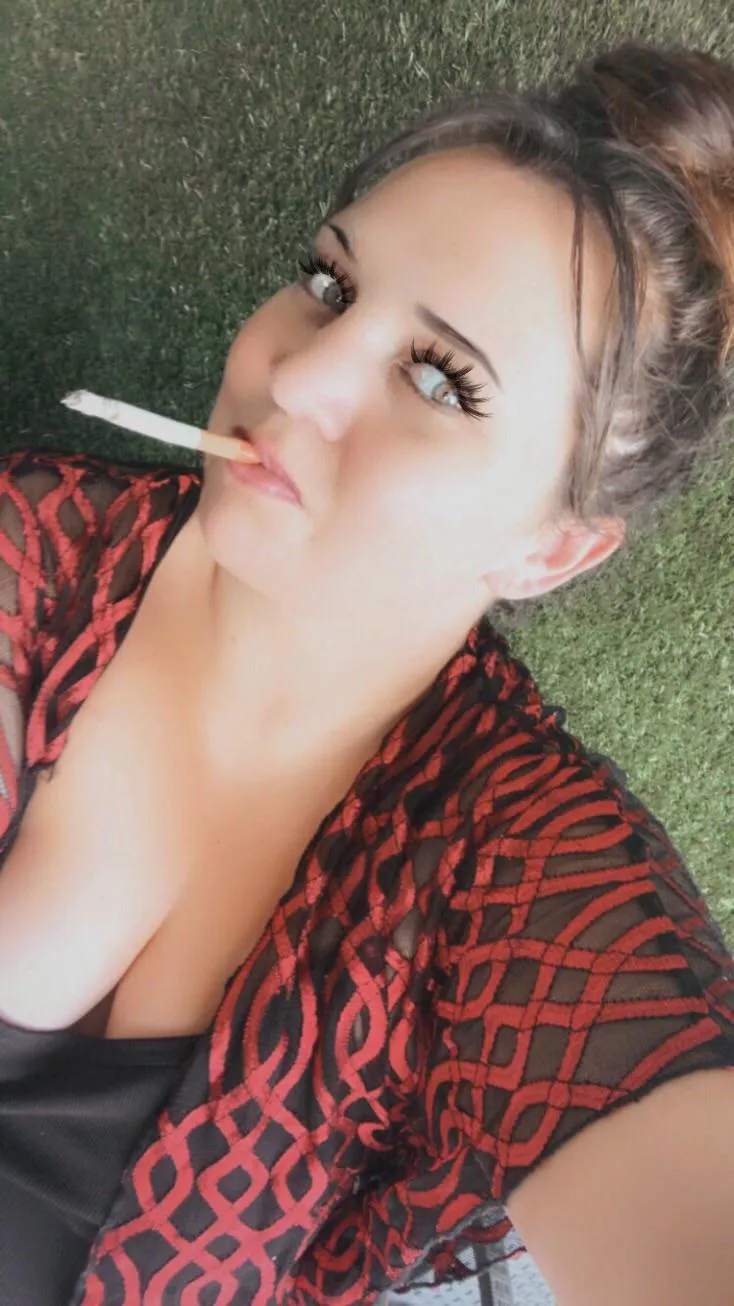 ✨Does my dangle make your dick twitch?✨