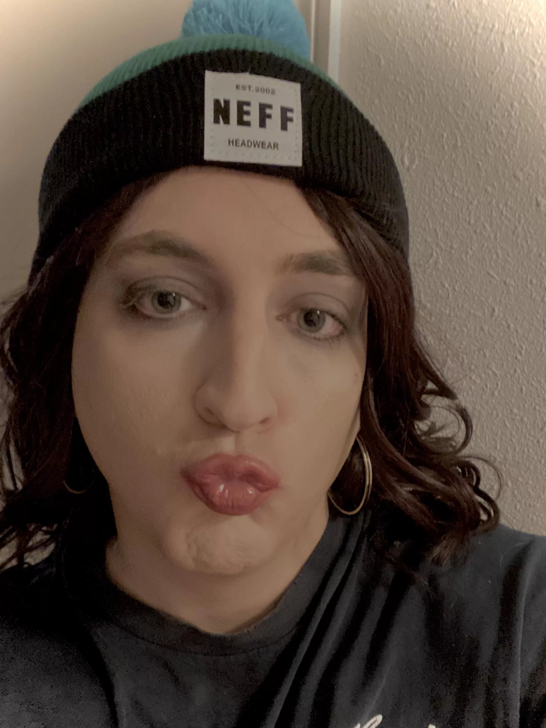 Does my face get the same love as my holes 🤔 will delete if flops