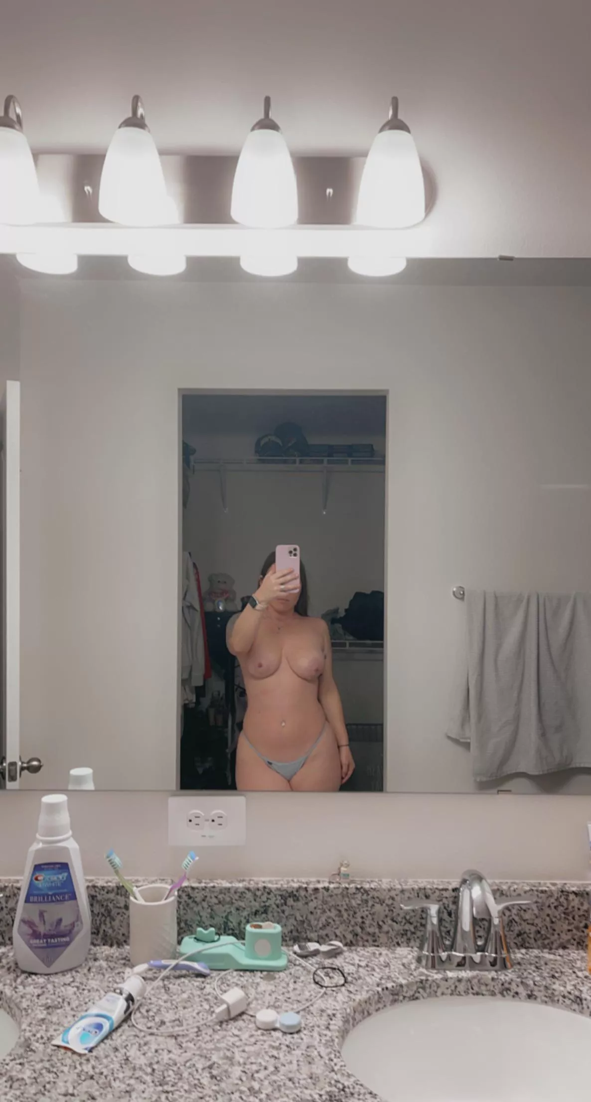 Does she belong here ?