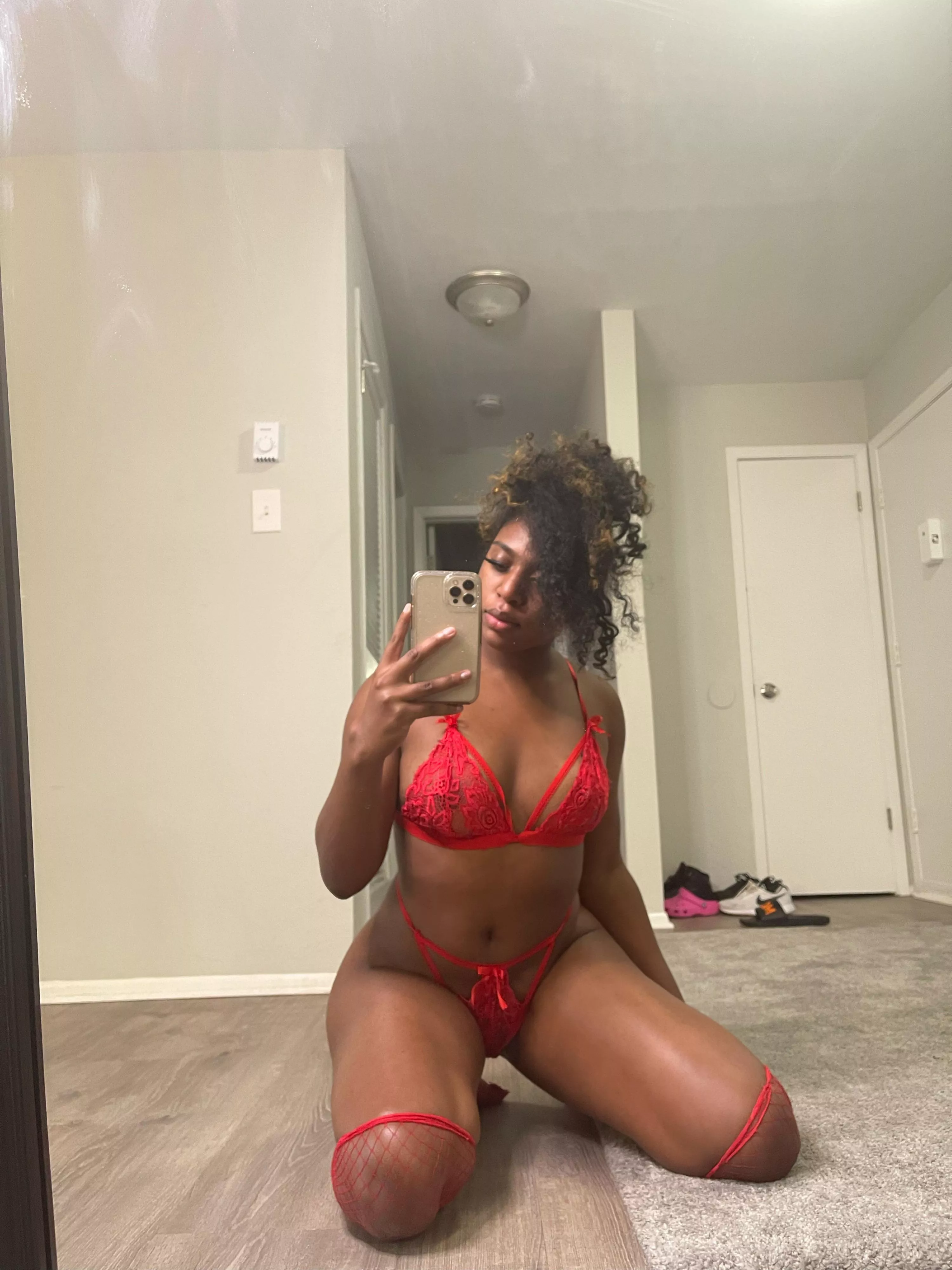 Does you like me in Red?🍒