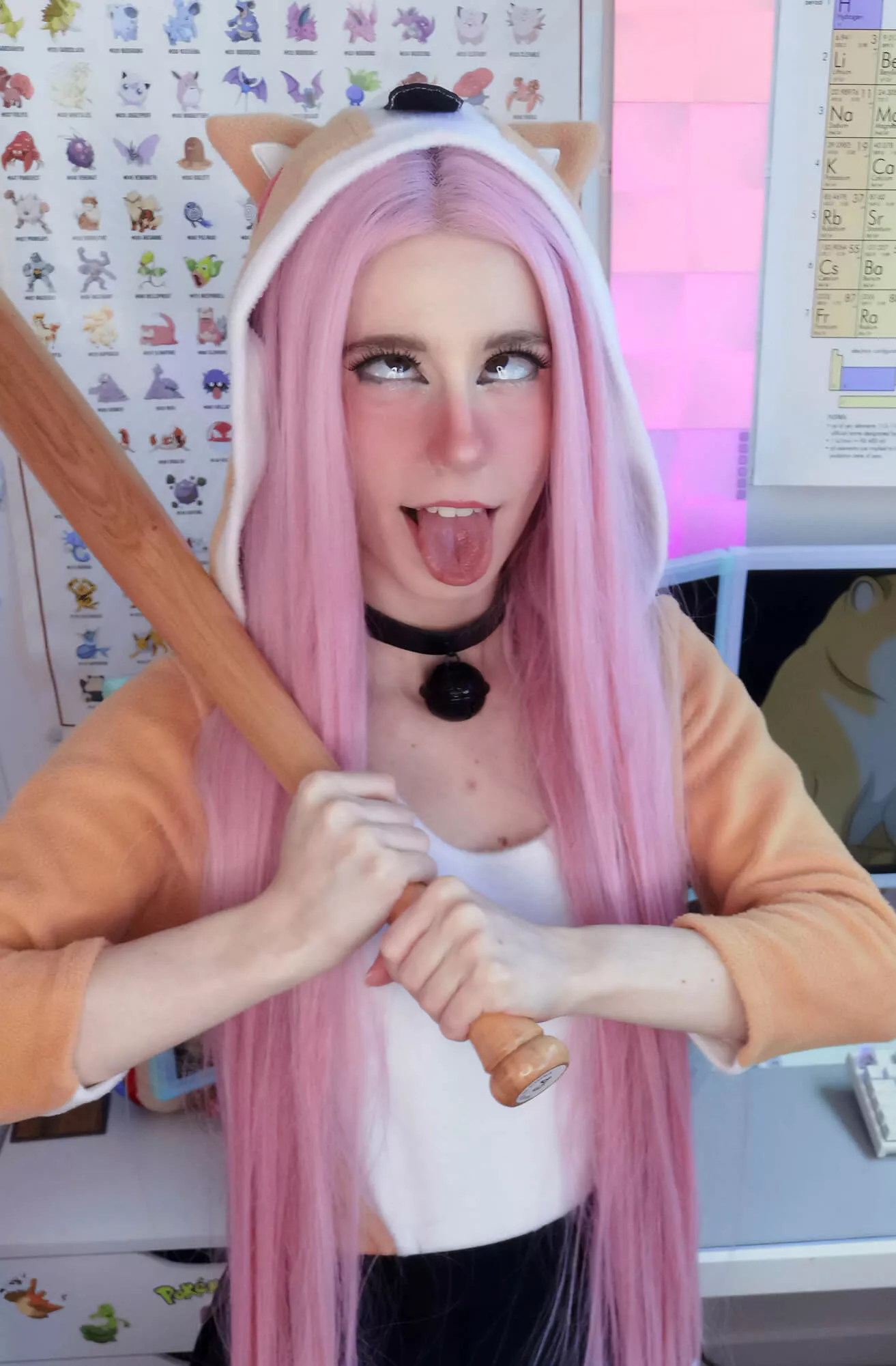 DOGEBONK-chan loves to bonk🐶🏏