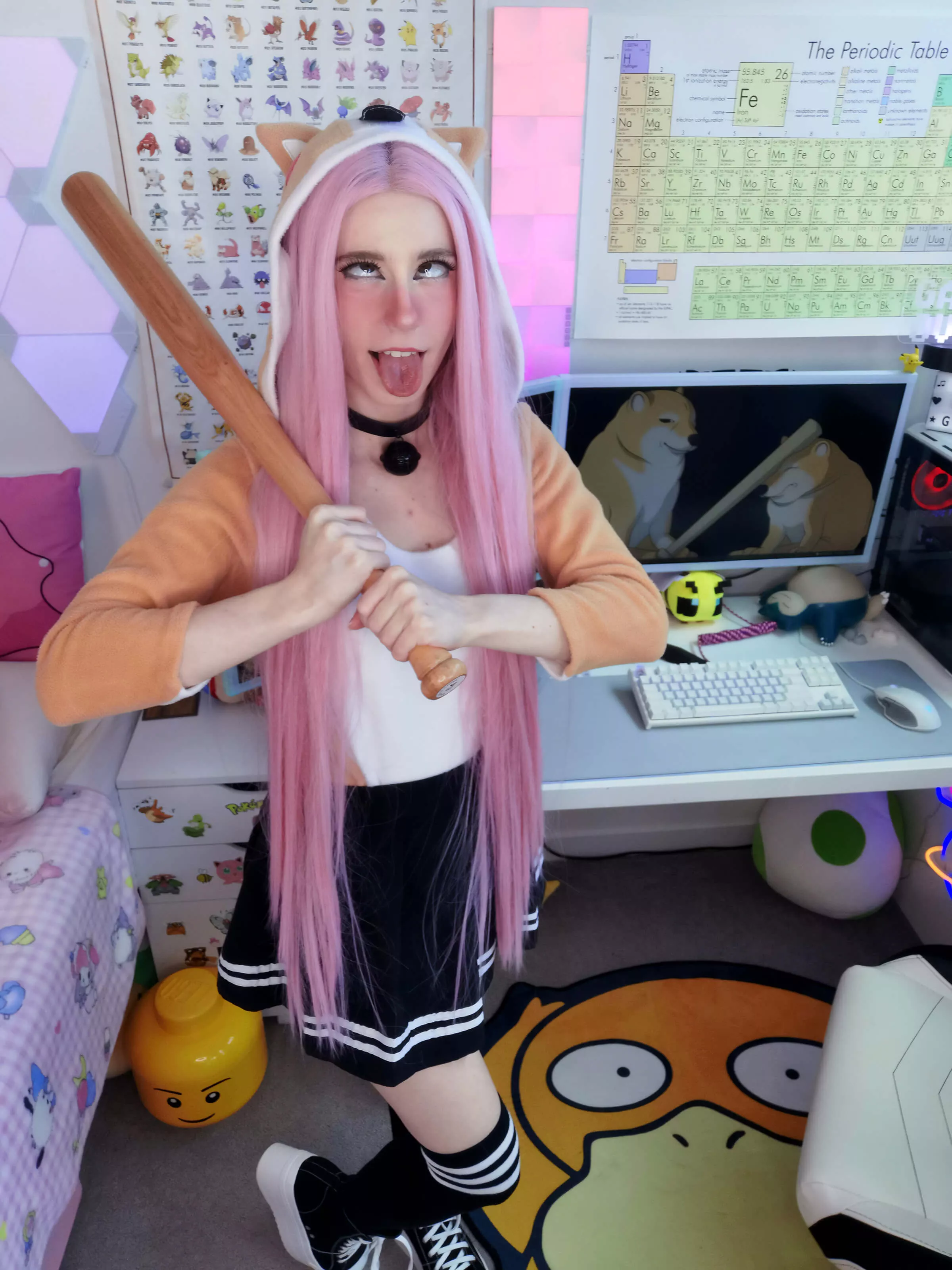 DOGEBONK-chan loves to bonk🐶🏏