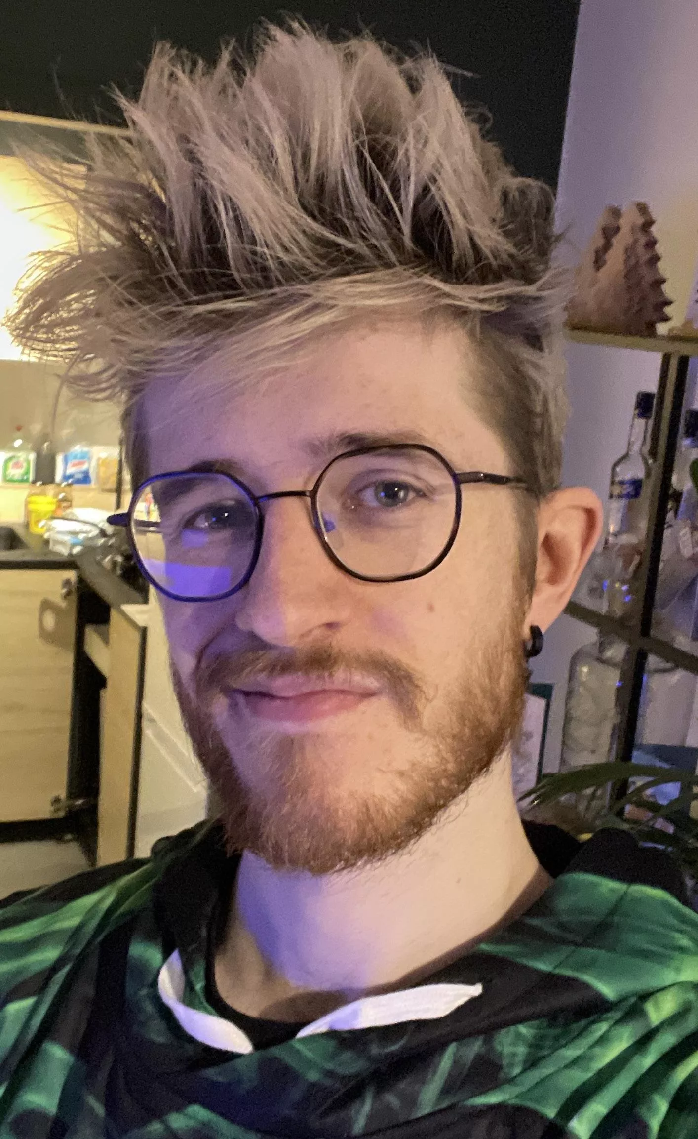 Doing my best to rock the stay-at-home scruff