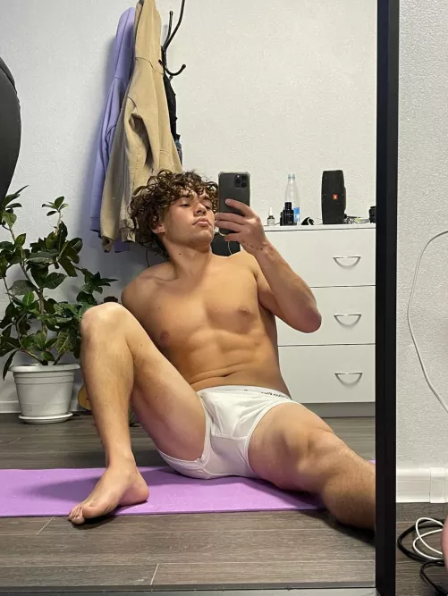 don't be shy, put your hand on it