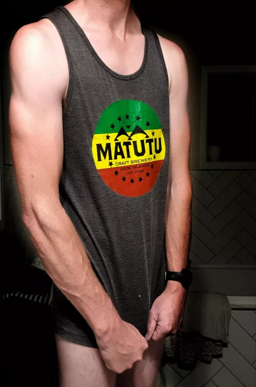 Dont look at Matutu, I'm no ballerina