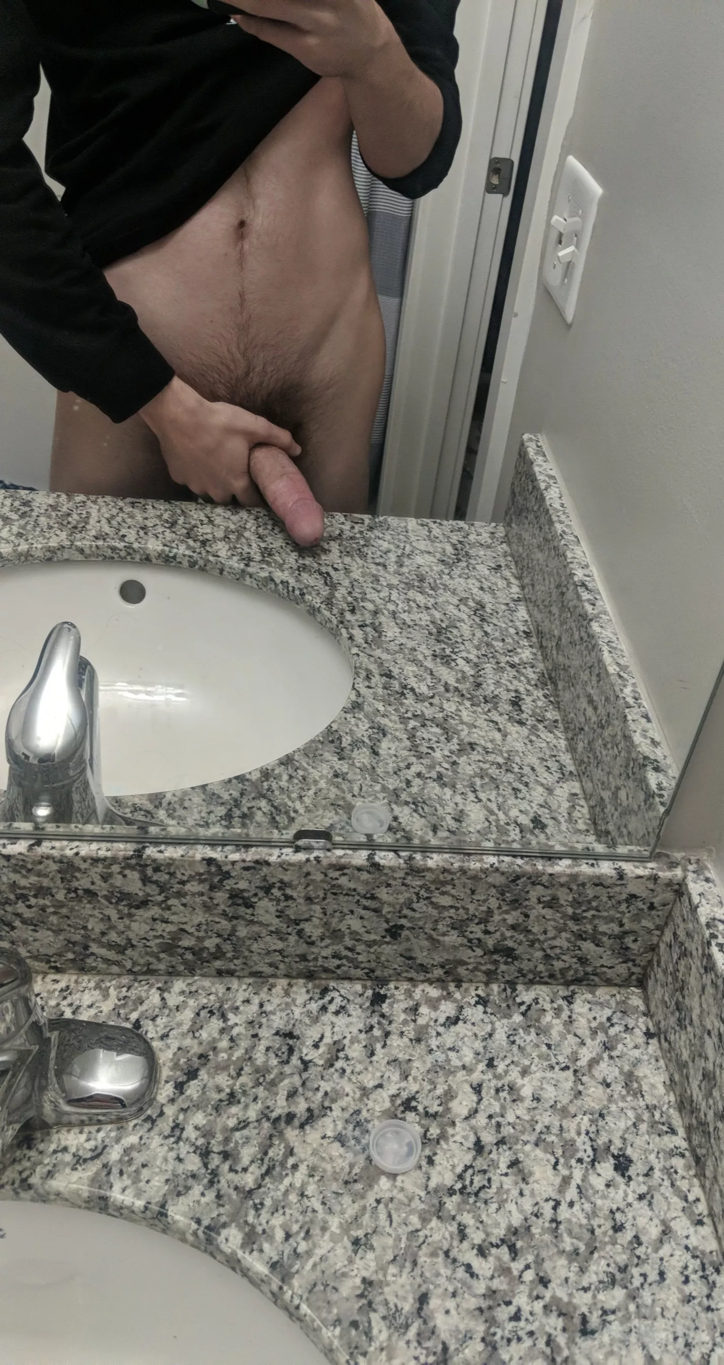 Don't mind me, just showing you how cool my mirror is