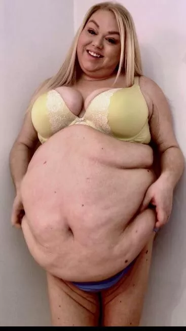 Don’t open if you don’t love doughy bellies 🥰