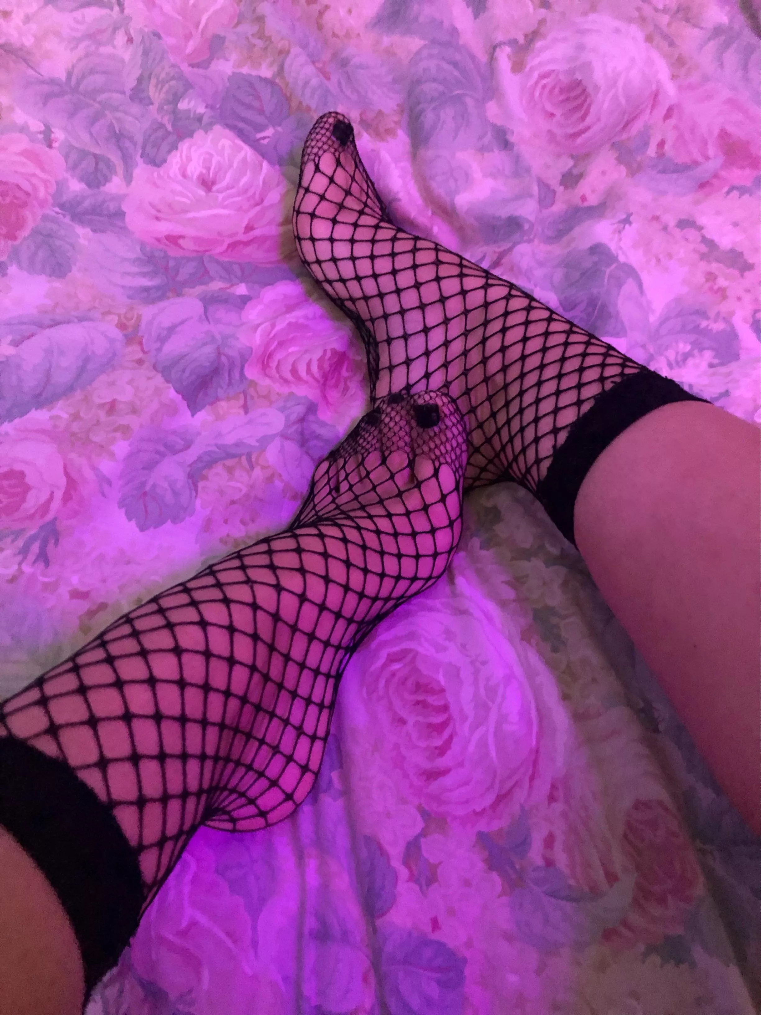 Don't stain my blanket👀