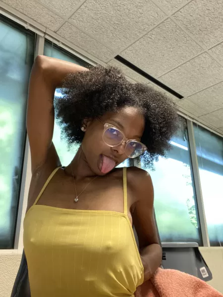 Donβt you want to see my nipples? π