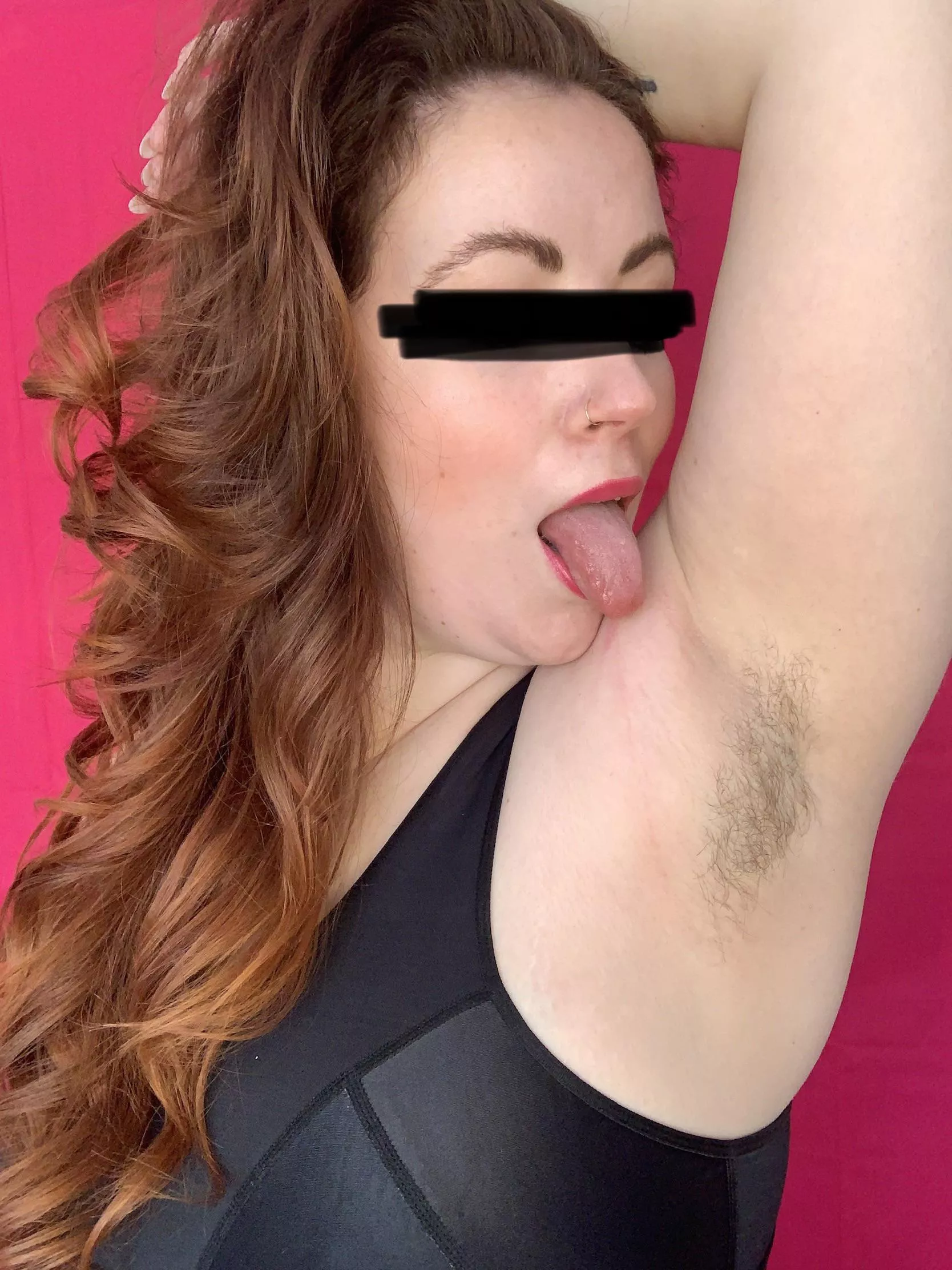 Don’t you wish it was your tongue? 🤤