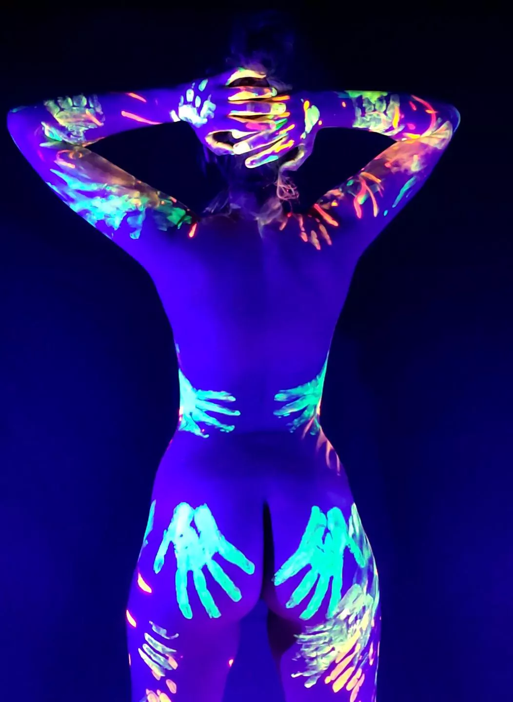 Don't you wish these were your hands all over my ass? 😉