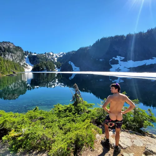 Dreamin of a full moon summer