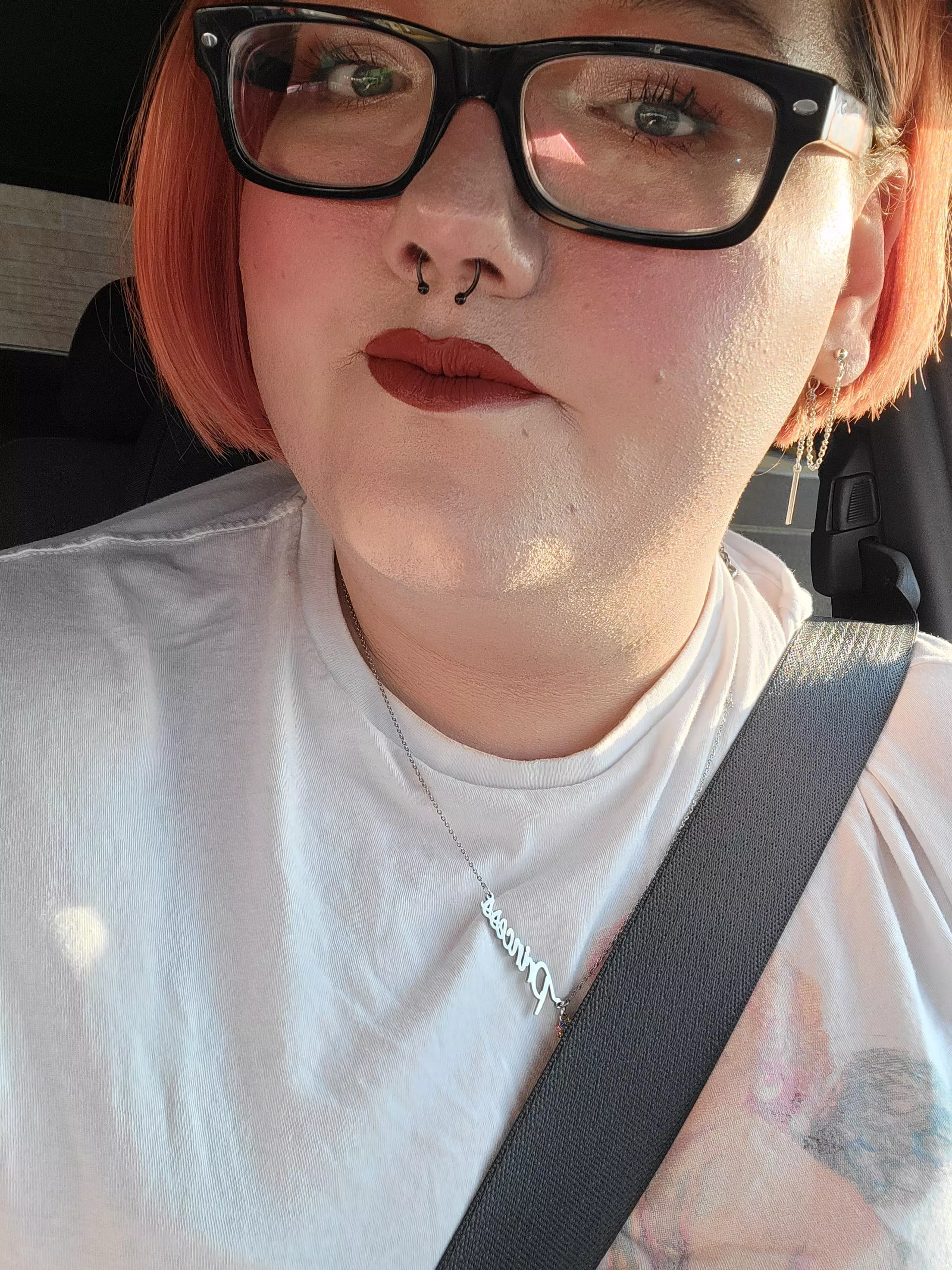 Dyeing my hair my favorite color makes me feel cute 'n' small all the time! 💖