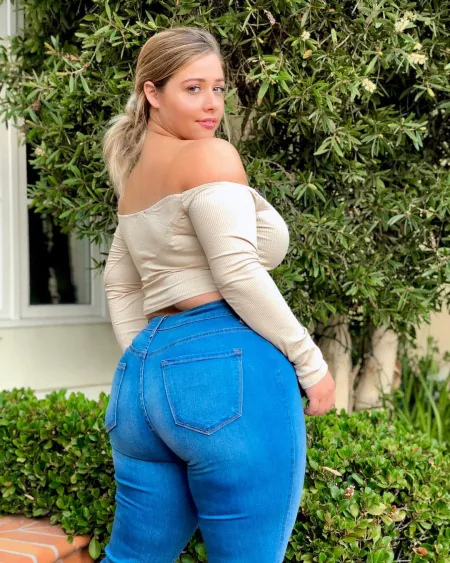 Ellana Bryan is gorgeous