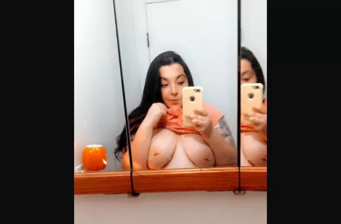 Emikobby1âď¸â¨