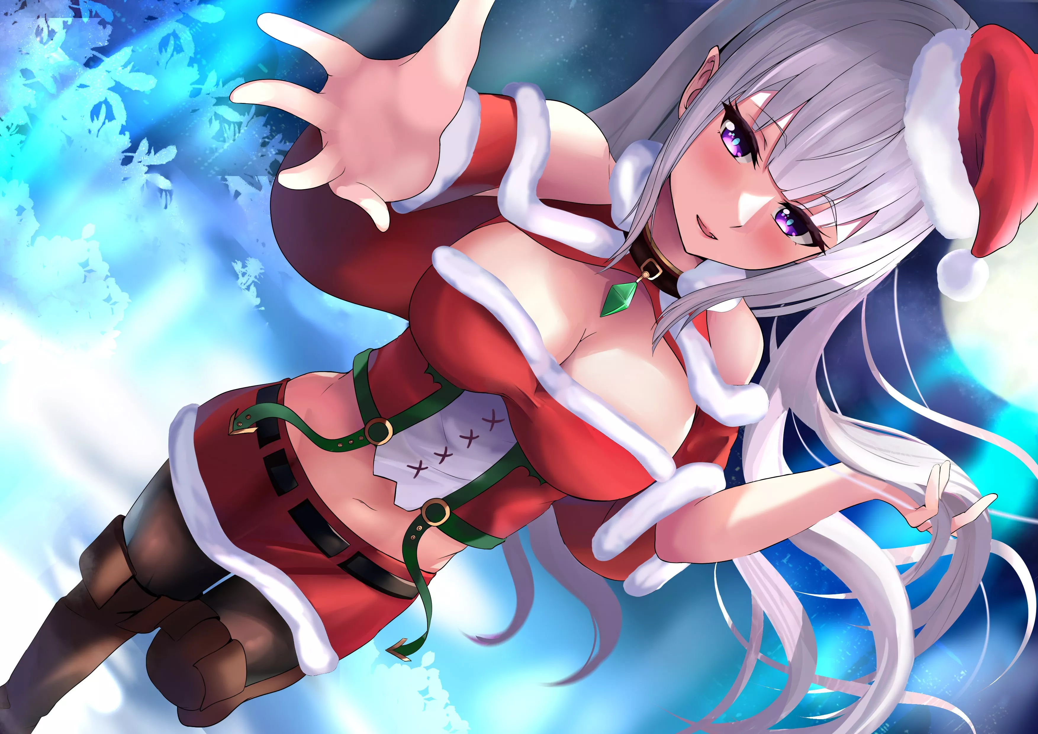 Emilia wishes you a happy new year in the wrong dress