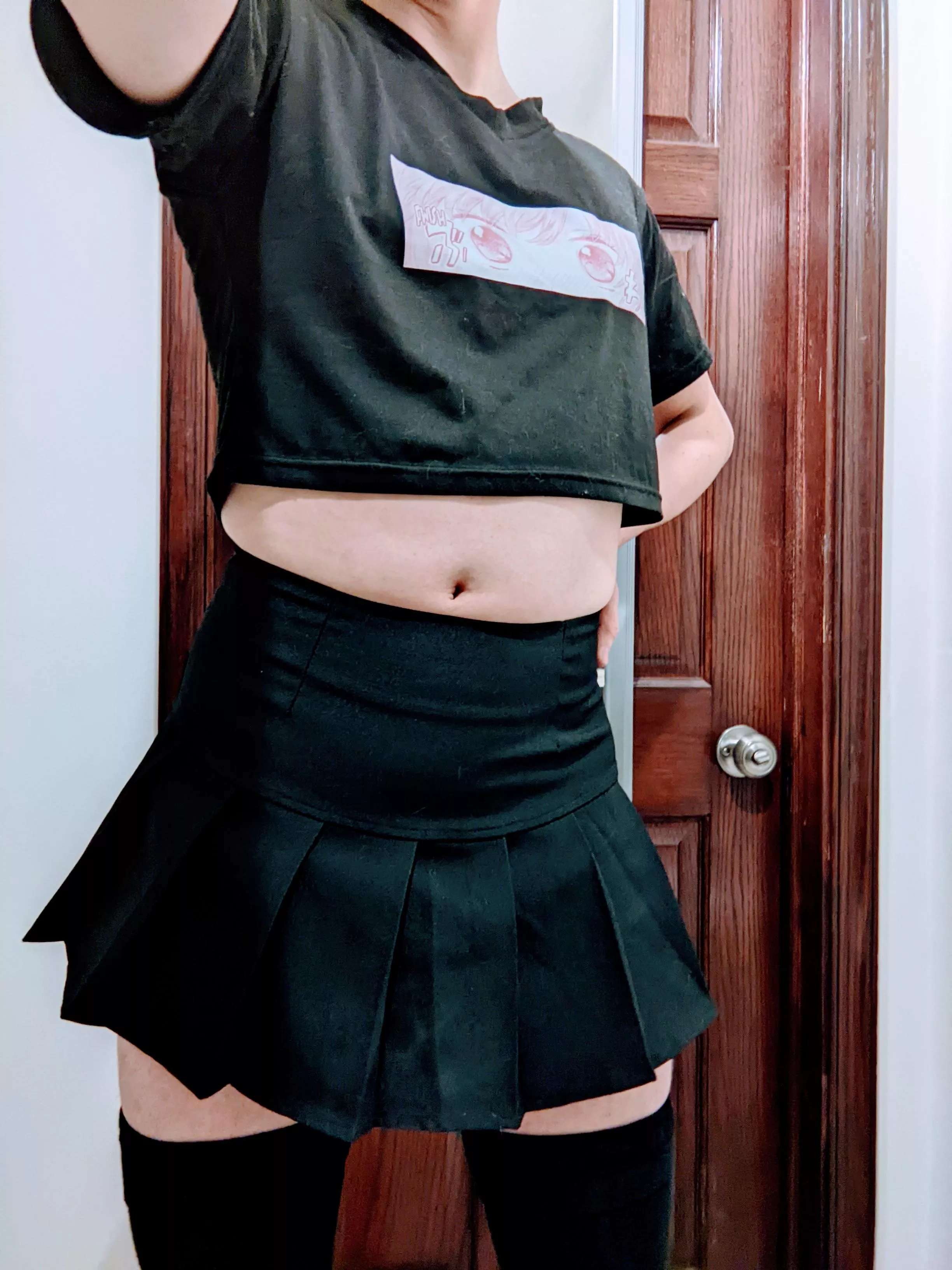 Enjoying my new femboy outfit! I hope you do too~ ♥️