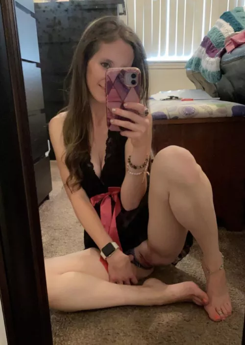 Enjoying the afternoon playing dress up, what do you think?๐๐ฅ๐