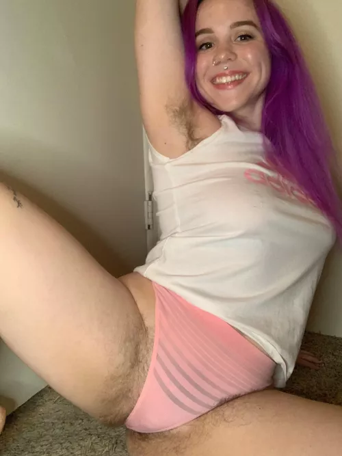 Even in clothes you can tell that Iām hairy af š