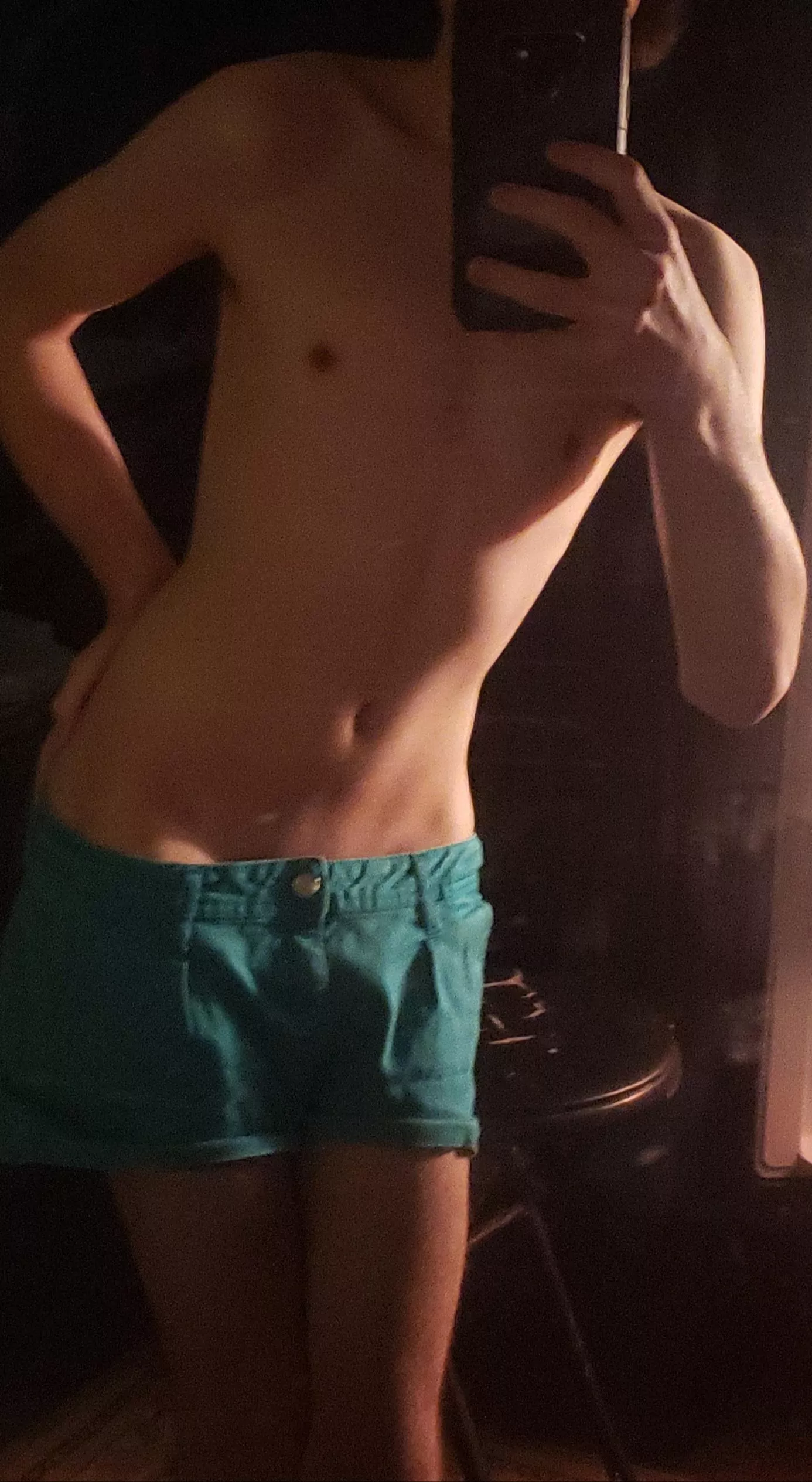 everyone on here is so cute I wanna cuddle all of youuu