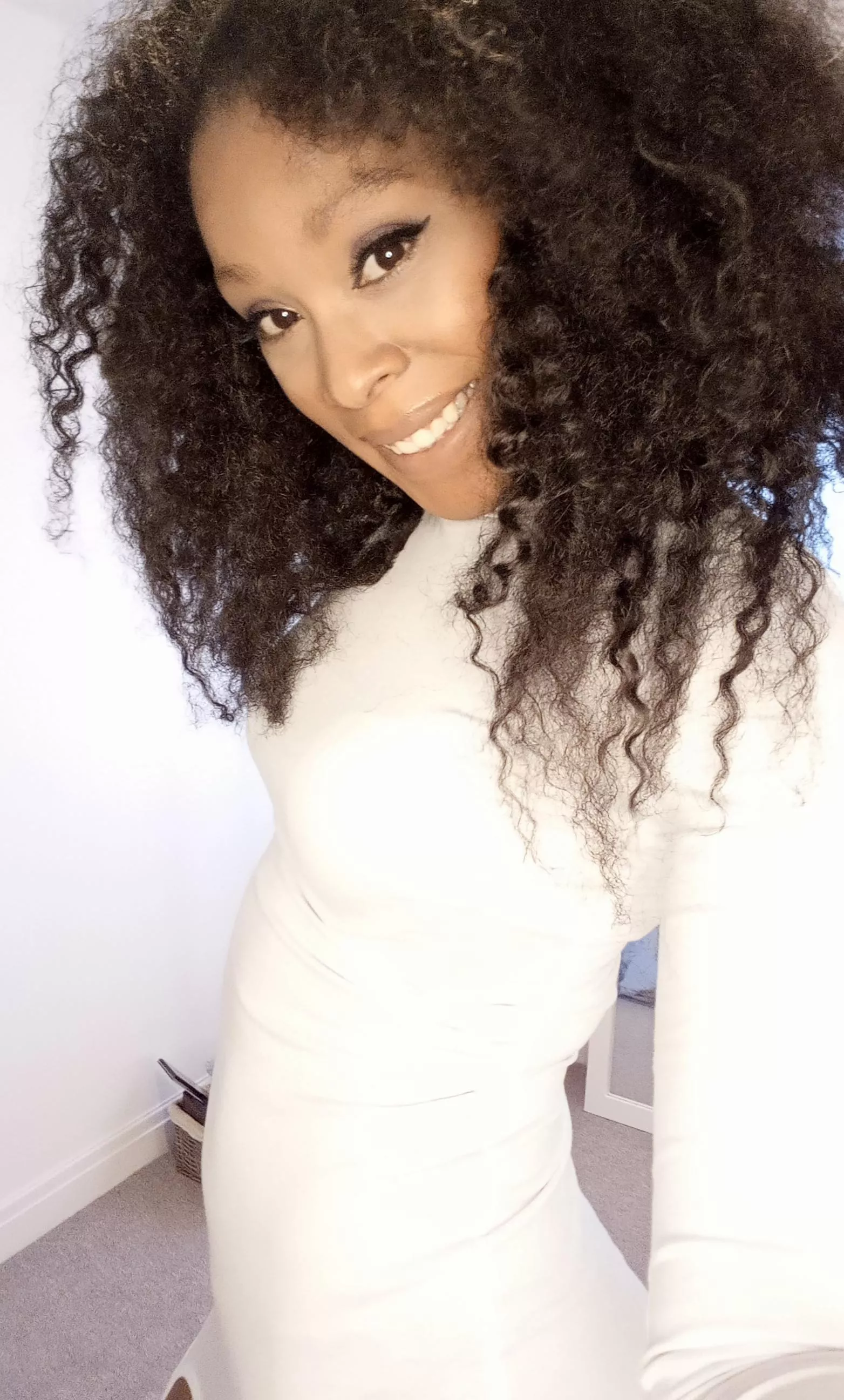 [f] 42yr old milf ready to make your breakfast