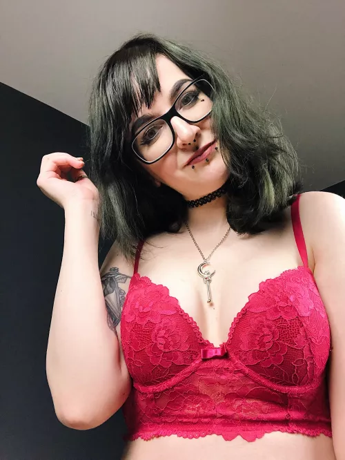 [F] A splash of color, you like it?